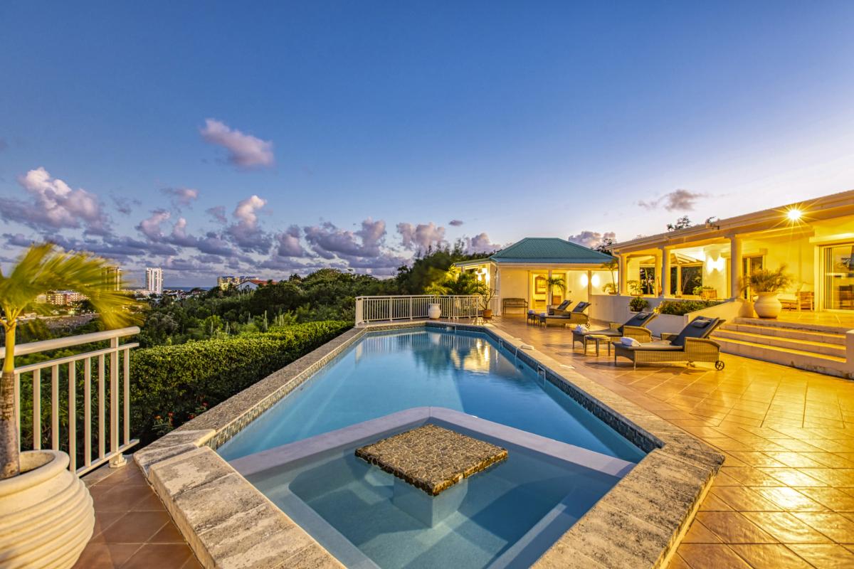 A louer villa 3 chambre Terres Basses Saint Martin_ Piscine Nuit - 31
